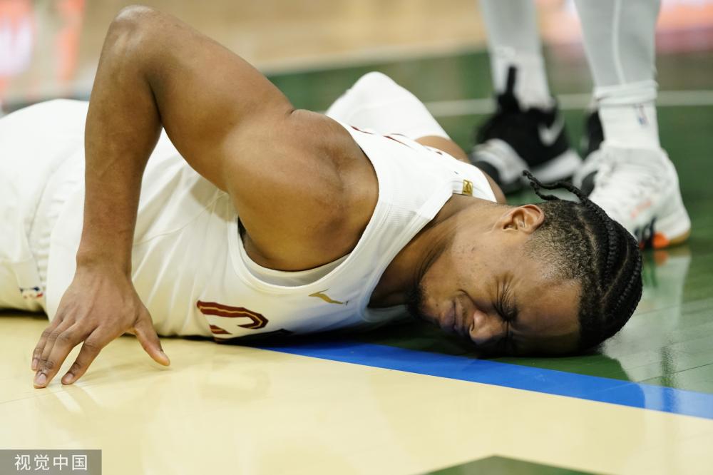 蒙斯进行谈 蒙斯进行谈