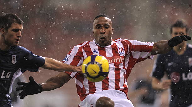 渴望使他在 渴望使他在