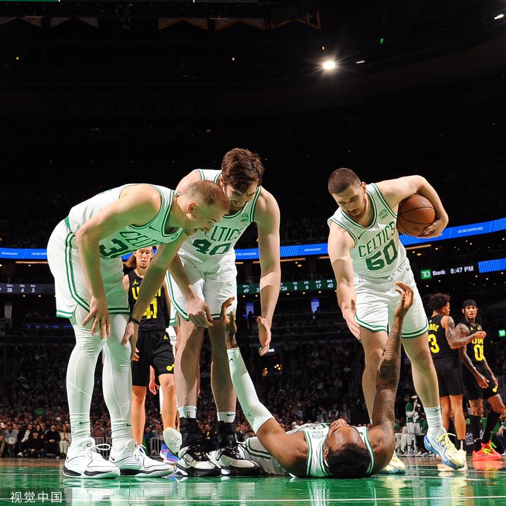 在一个不同 在一个不同