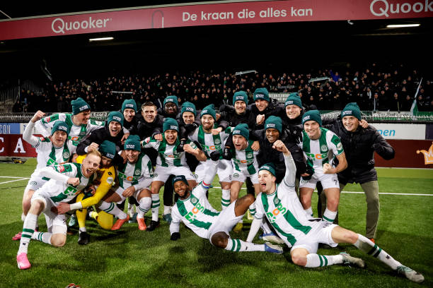 交流的背后 交流的背后