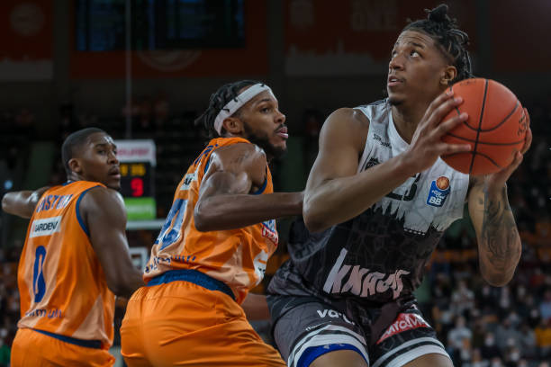 导致失误频 导致失误频