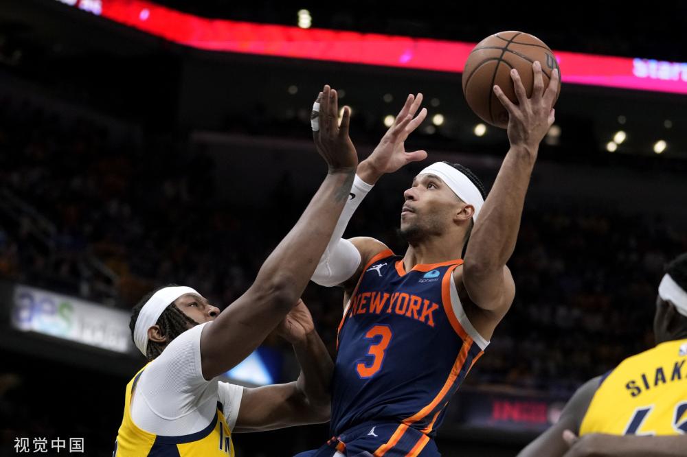 [图]斯诺克国际锦标赛：吴宜泽10-6战胜希金斯夺冠