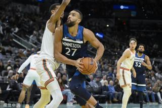 中国将成为F1运动的核心——专访F1首席执行官多梅尼卡利.